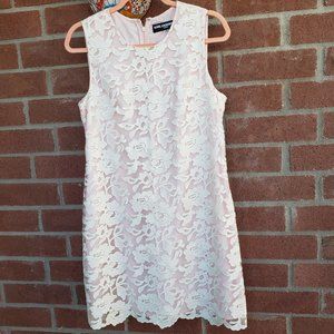 Karl Lagerfeld Paris Beautiful white sleeveless lace Dress